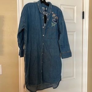 New Look Denim Snap Dress with Bird and Floral Embroidery, size 8, NWT